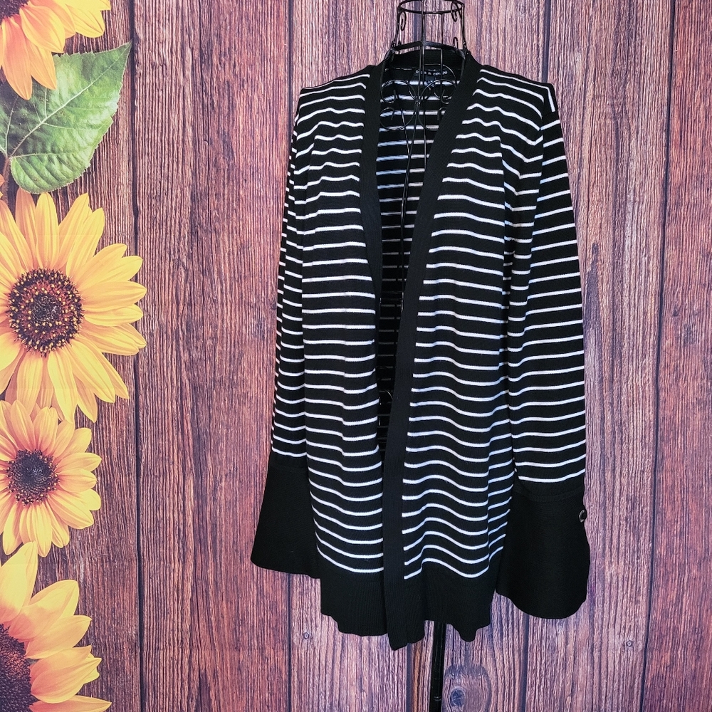 Cable & Gauge Bell Cuff Sweater